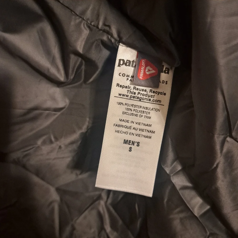 Patagonia Men's Nano Puff Vest - Picture 4 of 7